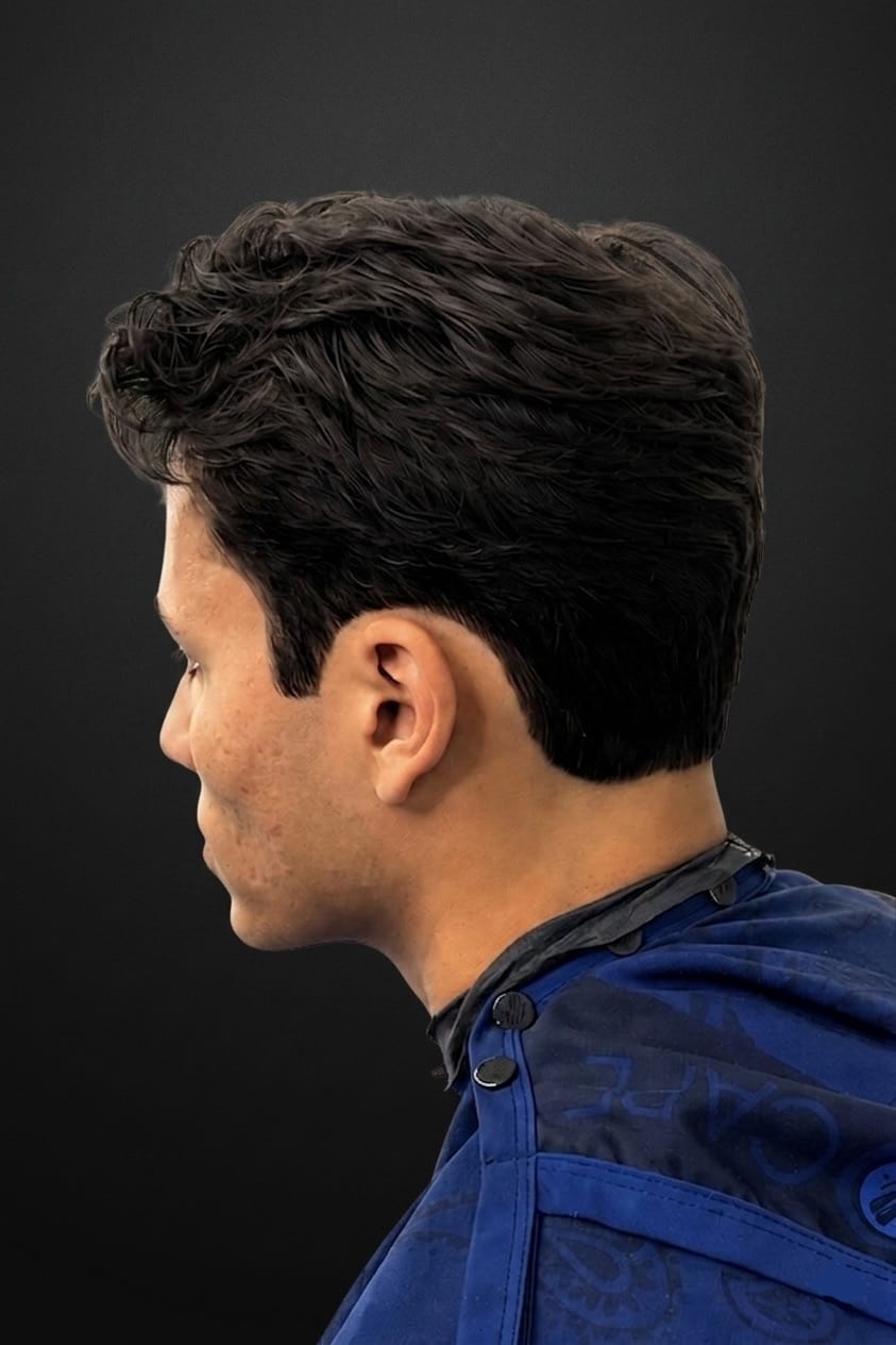 Textured back — textured pomp — taper — Juan Zapata, barber in Davie, FL